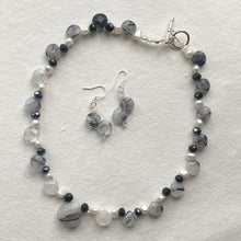 Black and White Stone Choker and earrings 2pce set