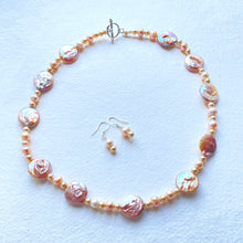 Pinky Big Flat Pearl necklace 2pce set