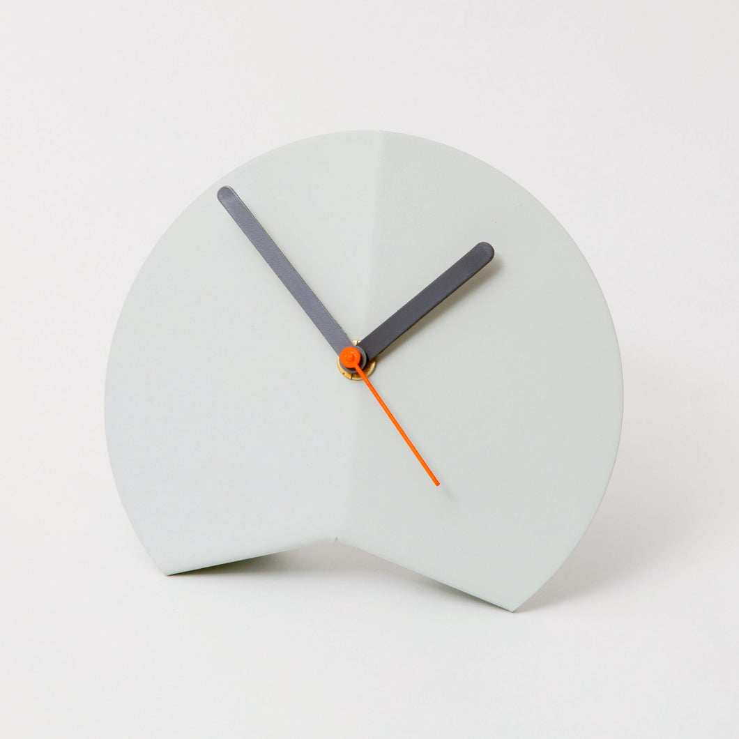 White & Grey Origami Desk Clock